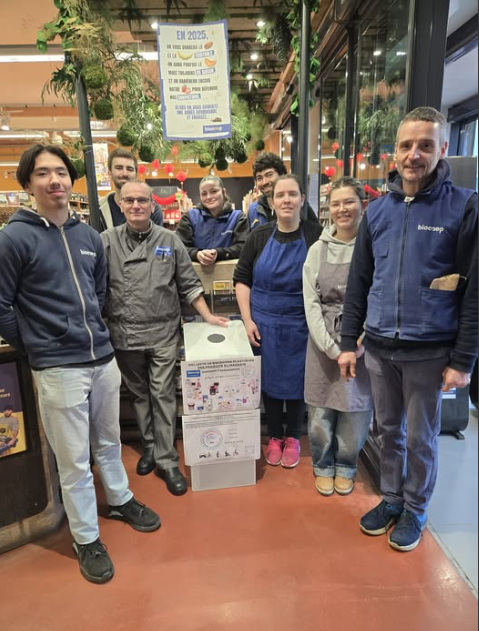 l'association bouchons franciliens et Bouchons Eureliens Coeur2Bouchons en ile-de-France #bouchons #amour #joie #bonheur #plaisir #sourire #ensemble #amourdebouchons #bouchonsdamour